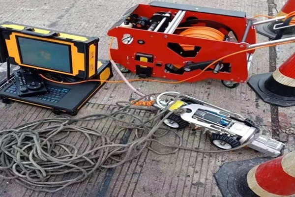 福泉CCTV管道检测机器人