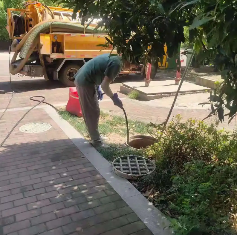 福泉市政排污管道清淤疏通——专业团队，让您全程省心！